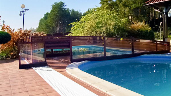 Flache Poolüberdachung Aluna® Neo Light R1