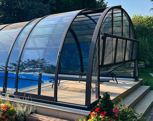 Aluna® Poolüberdachung mit Klappe