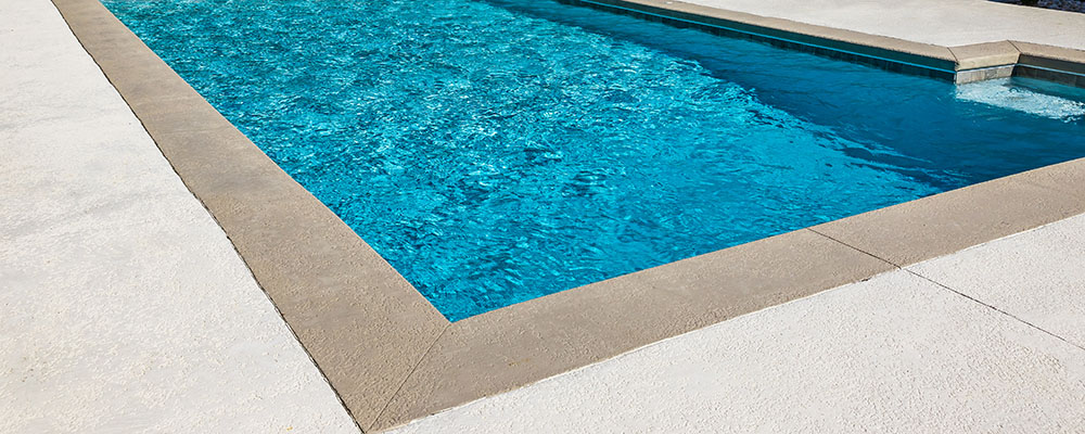 Den Pool richtig Pflegen