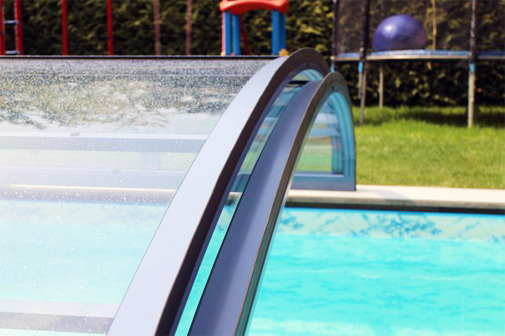 Schwimmbadüberdachung Aluna® Variant Light