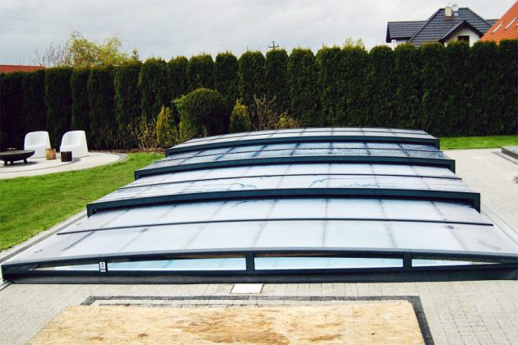 Flache Poolhalle Aluna® Exclusive Line