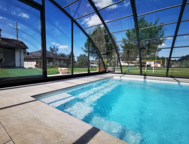 Hohe Poolüberdachung Aluna® Delta II